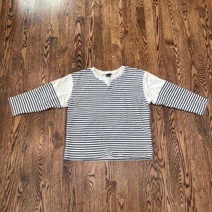 Theory Women's White and Navy Jumper